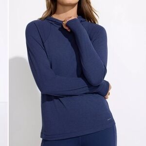 Mondetta Hooded Active Top Women's Small Blue Merino Blend Shirt